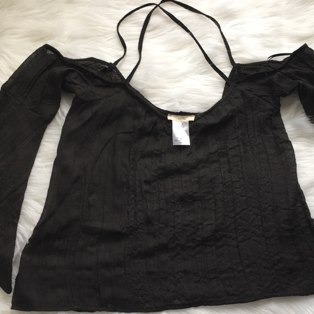 InTu Crisscross Back Black Tunic trumpet sleeve